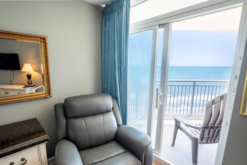 Baywatch Renovated, Unobstructed Oceanfront Views! Villa Myrtle Beach Luaran gambar